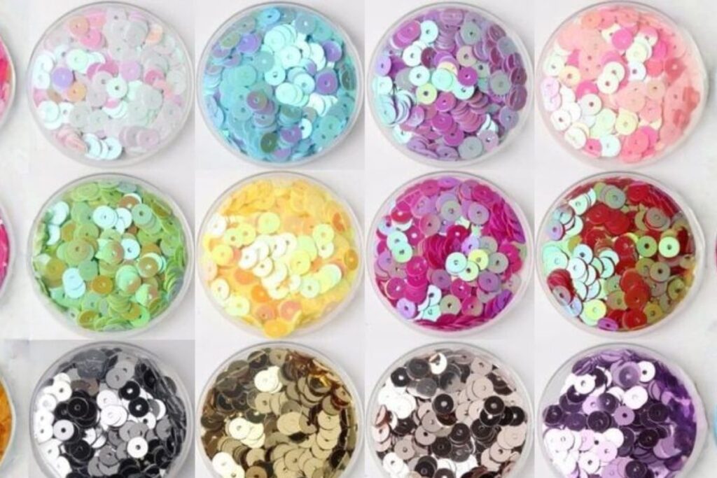 Sequins (1) Sequins