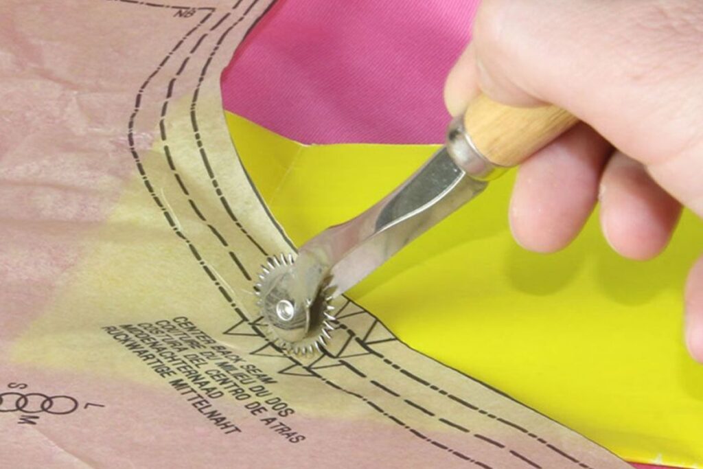 Tracing Needle